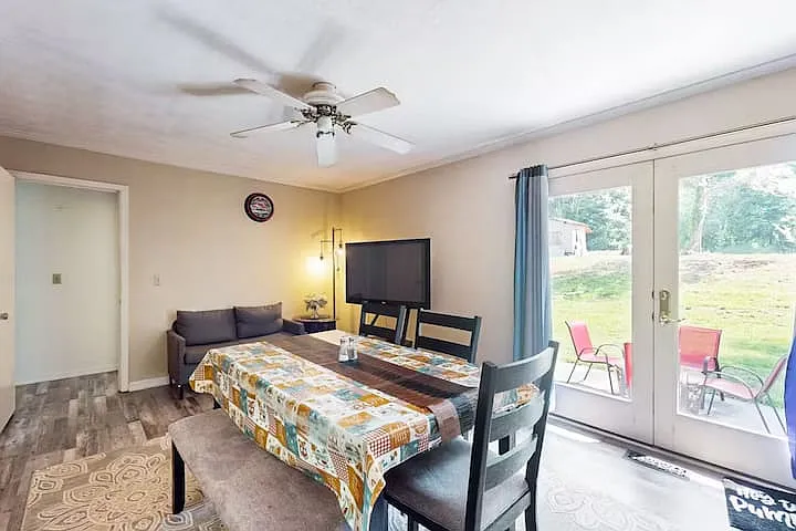 2522 Pamela Dr — Photo 12