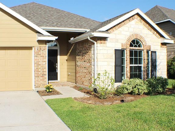 3rd image of 5943 Shadow Creek Ct