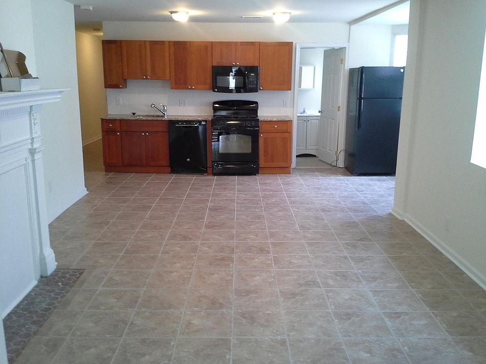 Living Room/Kitchen
