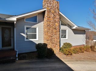 139 Applegate Rd, Kernersville, NC 27284