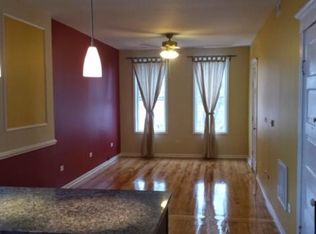 3257 S May St UNIT 2F, Chicago, IL 60608