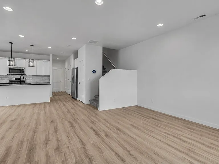 5114 E Hope Ave — Photo 7