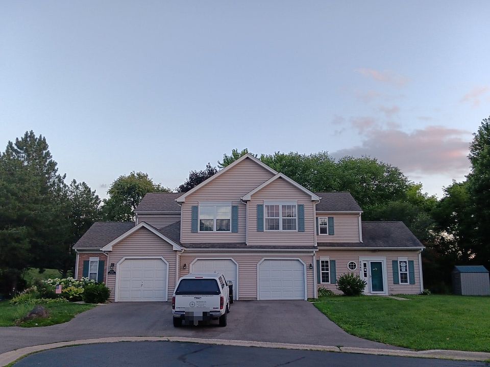 1st image of 2545 Applewood Ln