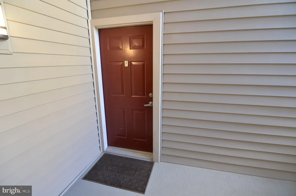 Building Photo - 1793 Jonathan Way #L