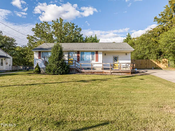 2410 Stewart St, Johnson City, TN 37601