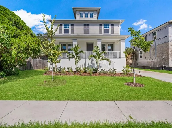 741 58th Ave NE, Saint Petersburg, FL 33703