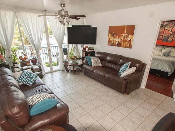 4th image of 3635 Seaside Dr APT 115
