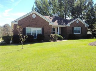 244 Waterford Dr, Bonaire, GA 31005