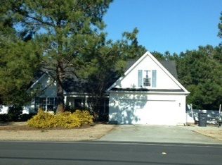 1281 Washington Acres Rd, Hampstead, NC 28443