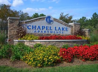 532 Chapel Lake Dr APT 302, Virginia Beach, VA 23454