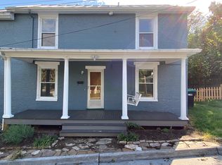 407 W High St, Woodstock, VA