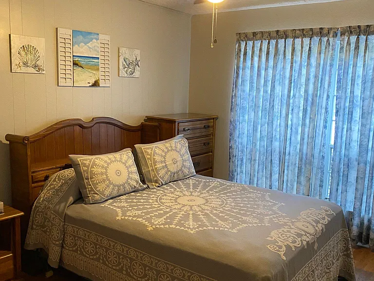 guest bedroom 1
