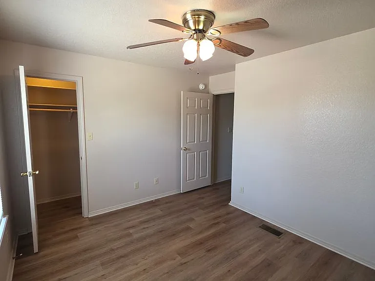 208 E F St #1 — Photo 16