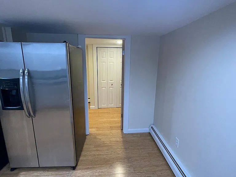60 Park St #2 — Photo 6
