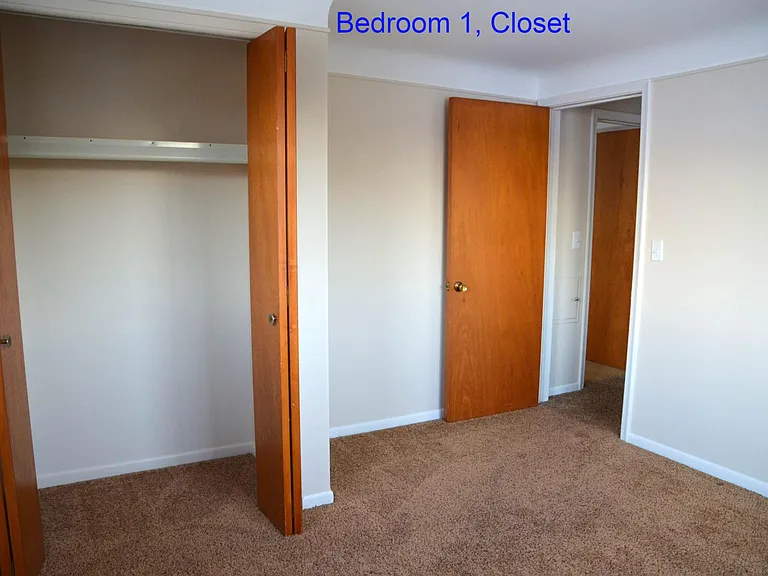 5447 Chicago Rd — Photo 15