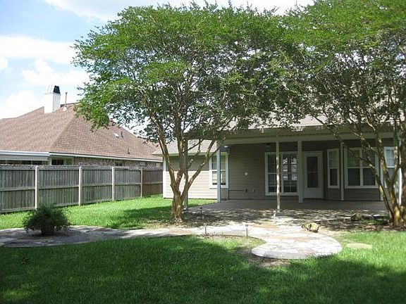 4th image of 17213 Chenier Dr