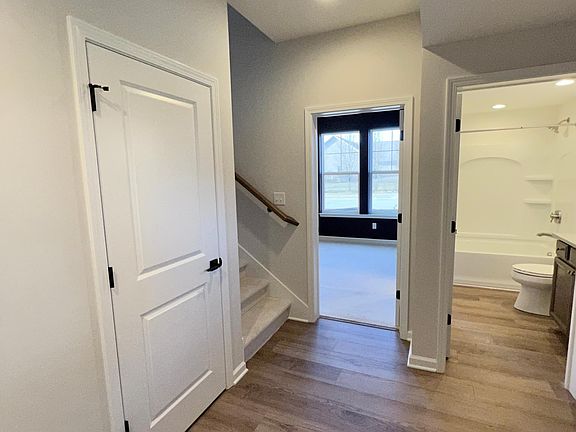 5th image of 15296 Mystic Rock Ct