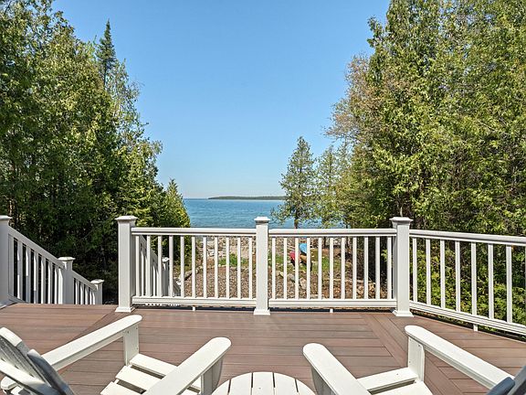 5th image of 5341 Bay Shore Dr