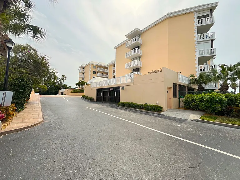 6500 Sunset Way — Photo 18