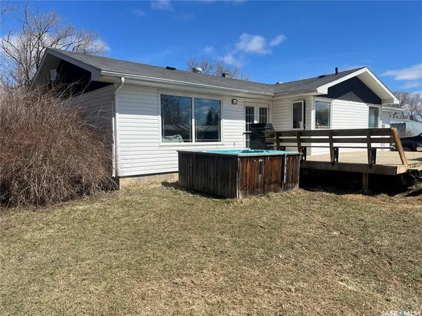  Rural Address, Hoodoo Rm No. 401, SK S0K 1B0
