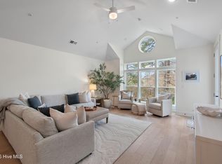 2537 Saint James Dr SE #1108, Southport, NC 28461