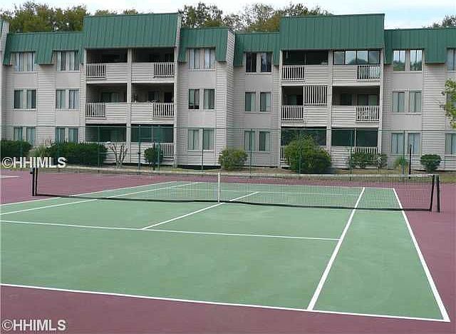 Building 3 and Tennis Courts