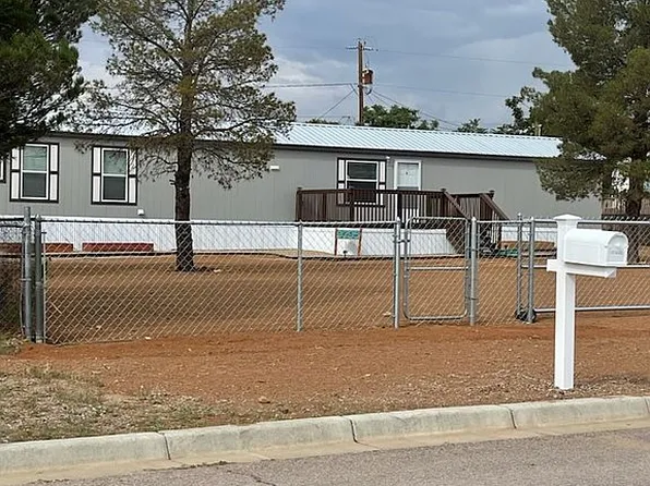 9795 Butterfield Blvd, Las Cruces, NM 88011