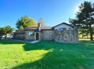 7040 Parke St, Hobart, IN 46342