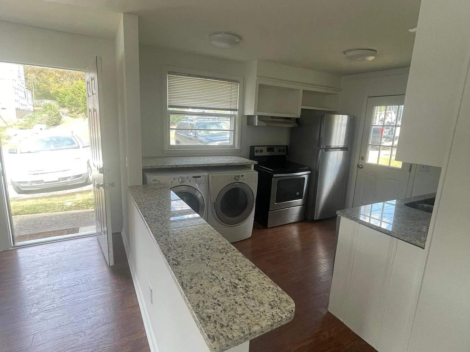 3633 Redmon St — Photo 1
