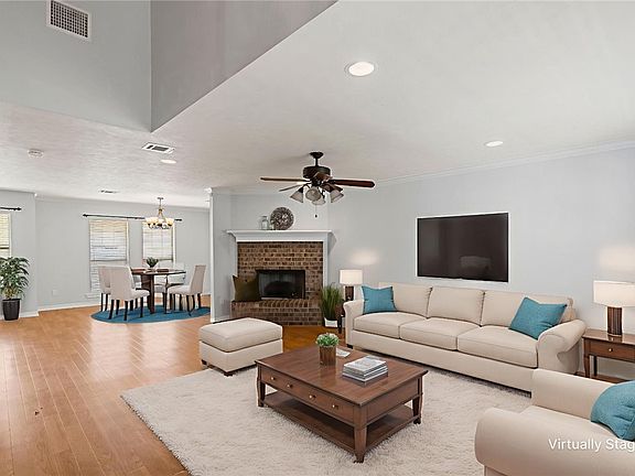 2nd image of 902 Dove Landing Ave