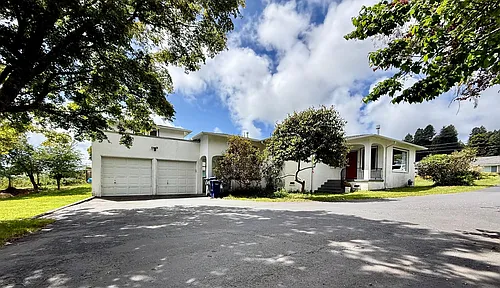1585 Buttermilk Ln Photo 1