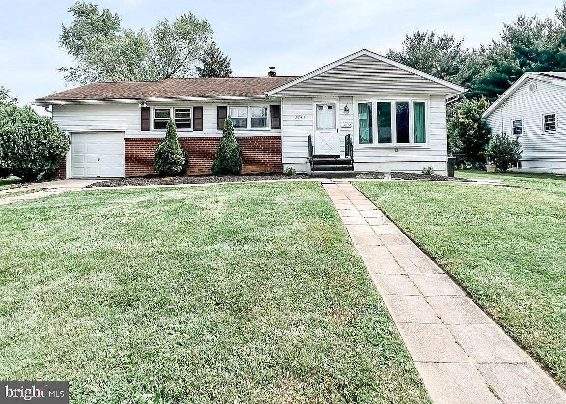 3742 Susan Ln, Brookhaven, PA 19015 Zillow