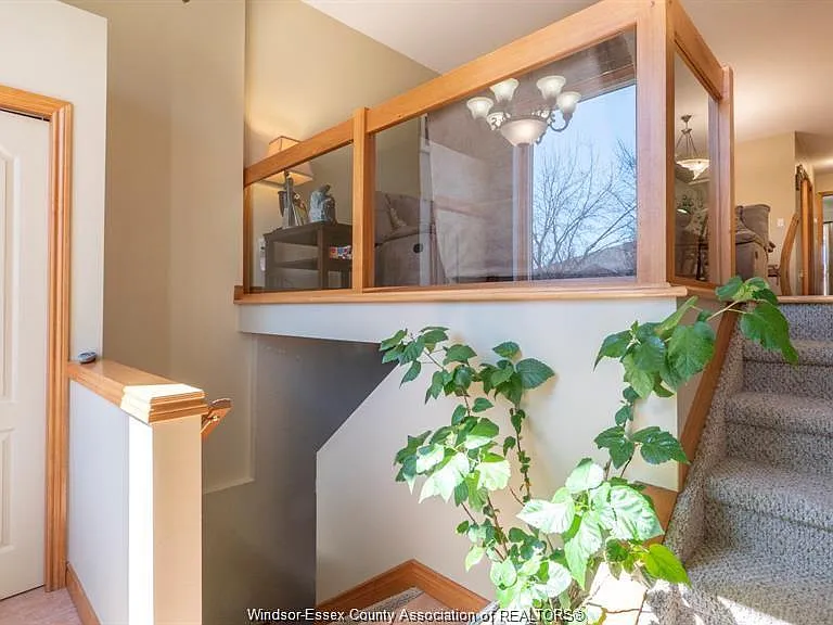 4221 Stagecoach Ave — Photo 4