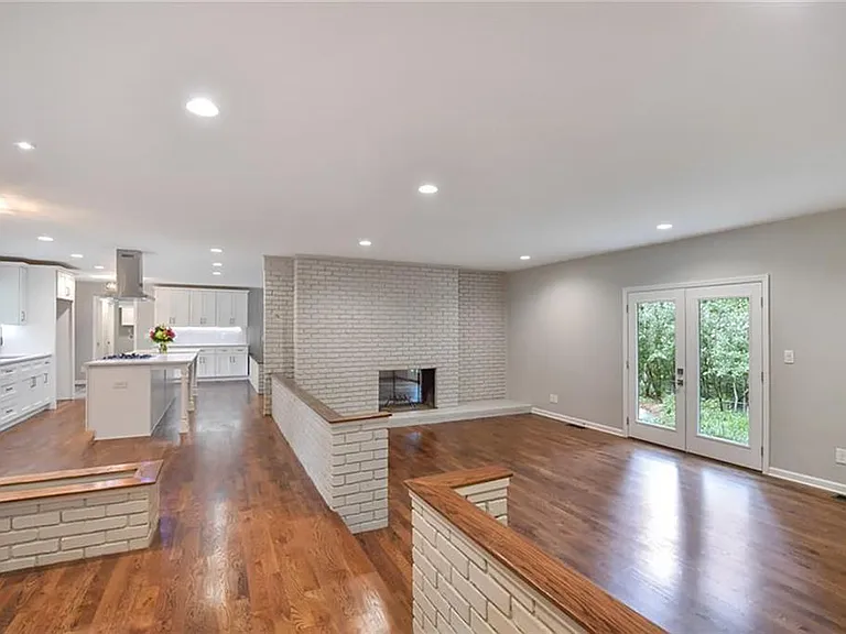 4176 Triple Creek Ct NE — Photo 4