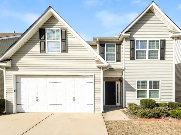 41 Crescent Ln, Dallas, GA 30157