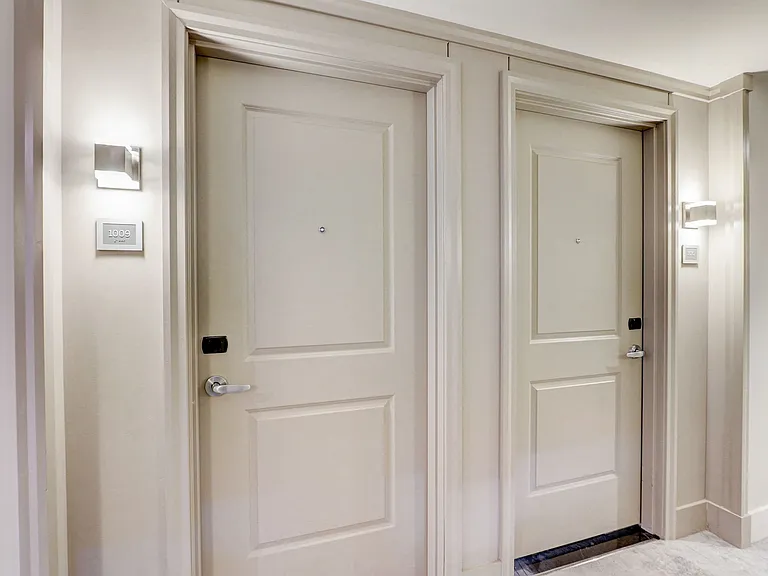The Apartments at Lincoln Common — Photo 4