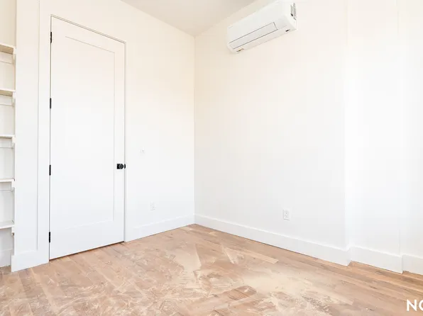 43 Kingston Avenue image 3 of 14