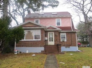 3702 222nd St, Bayside, NY 11361
