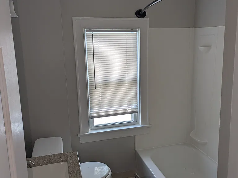 190 Nashoba Ave — Photo 11