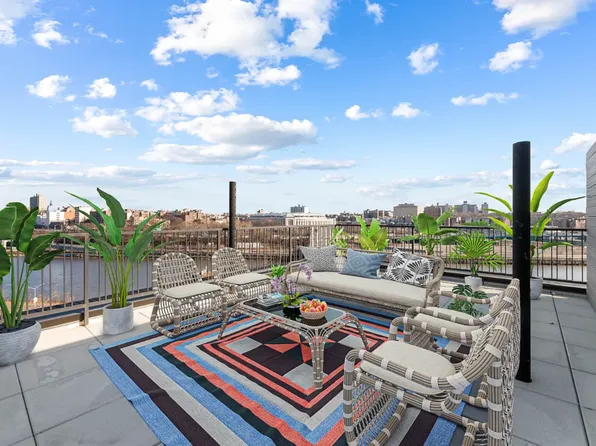 101 Macombs Pl, New York, NY