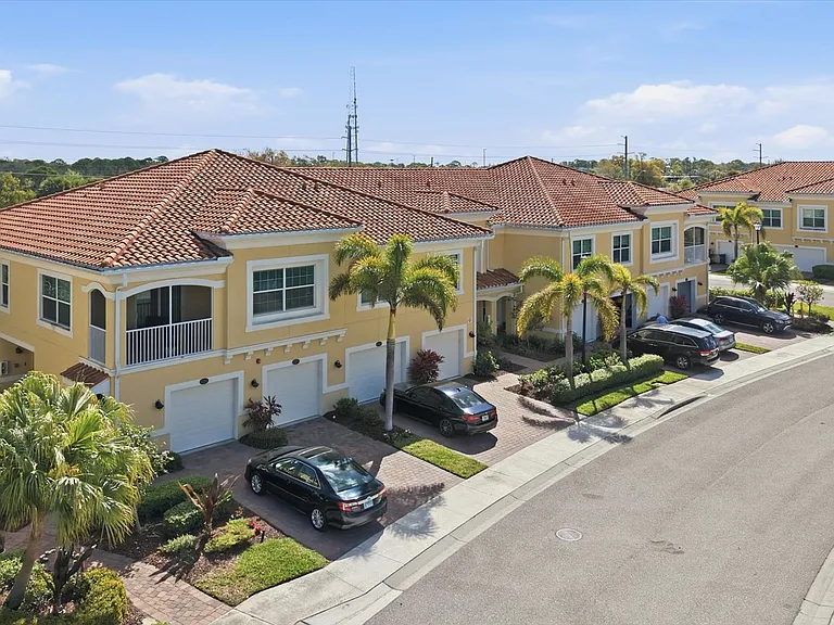 4304 Expedition Way — Photo 36