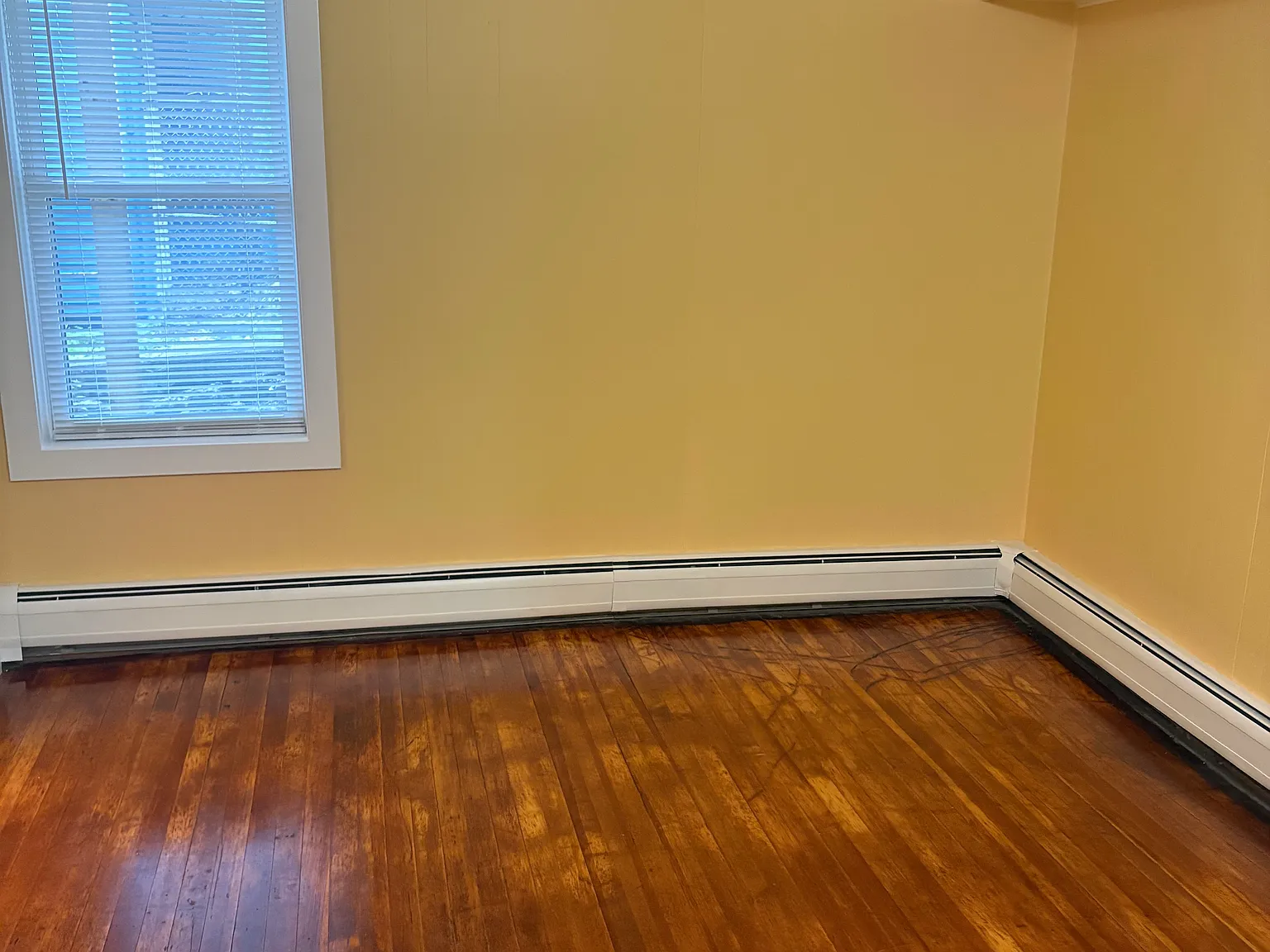 2 bed, $2,000 — Photo 3