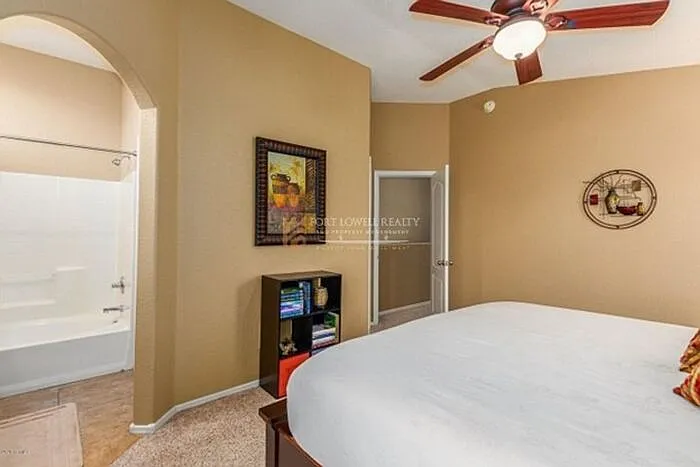 458 N 168th Ln — Photo 15