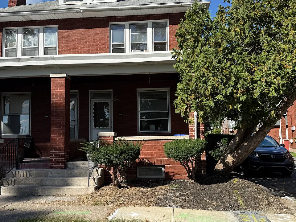 508 Graham St