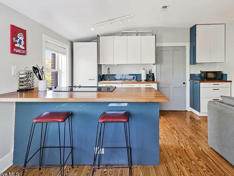 416 S Front St #5 — Photo 9