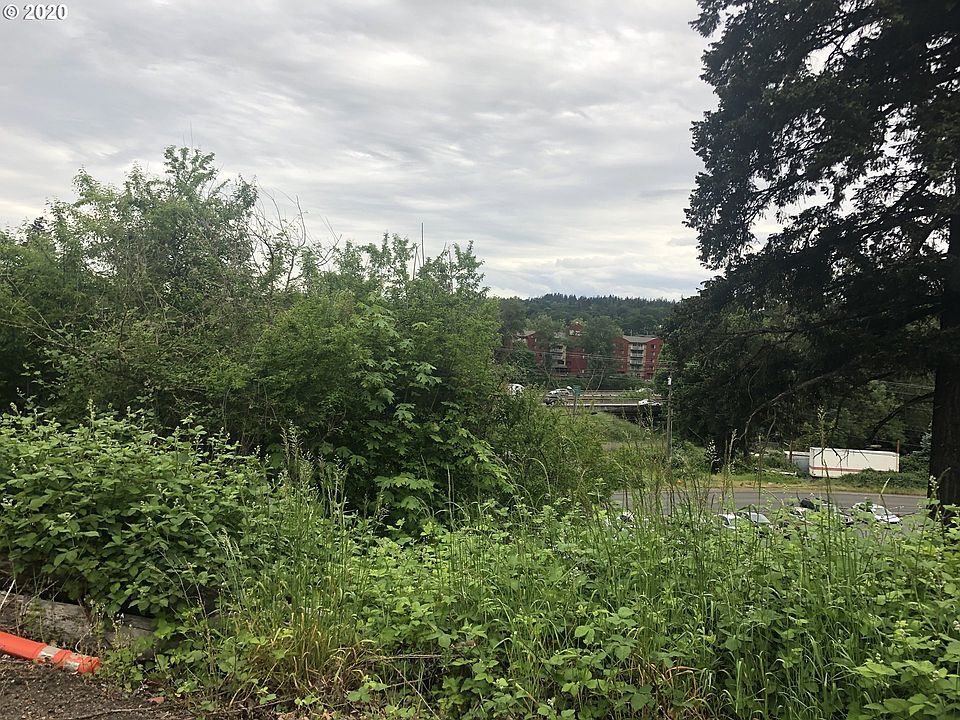 2nd image of 15705 Harley Ave
