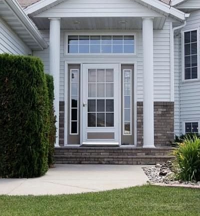 4th image of 1557 6th St E