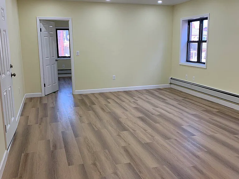 8934 15th Ave #2 — Photo 6