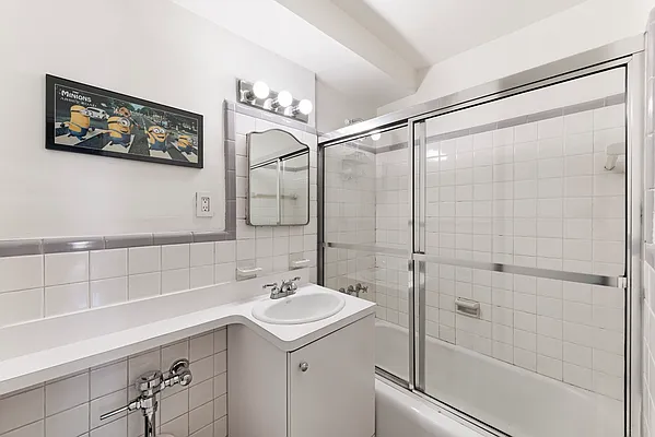 Rented by Nest Seekers International | media 8
