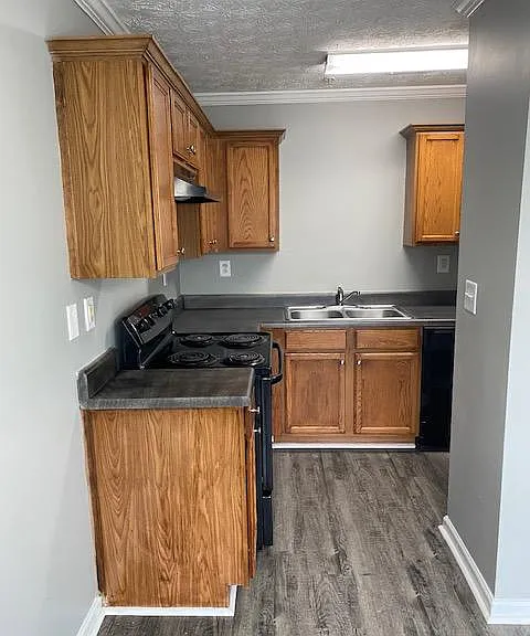 1558 Eastmont Dr NW #1558 — Photo 3